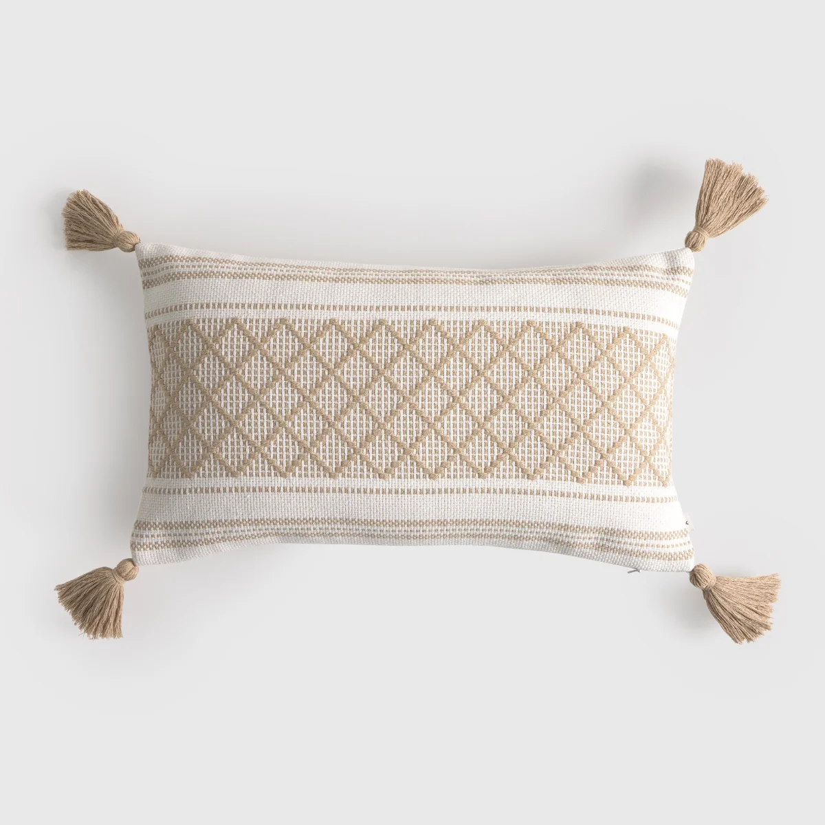 Funda de cojín tejido rombos con borlas Diami