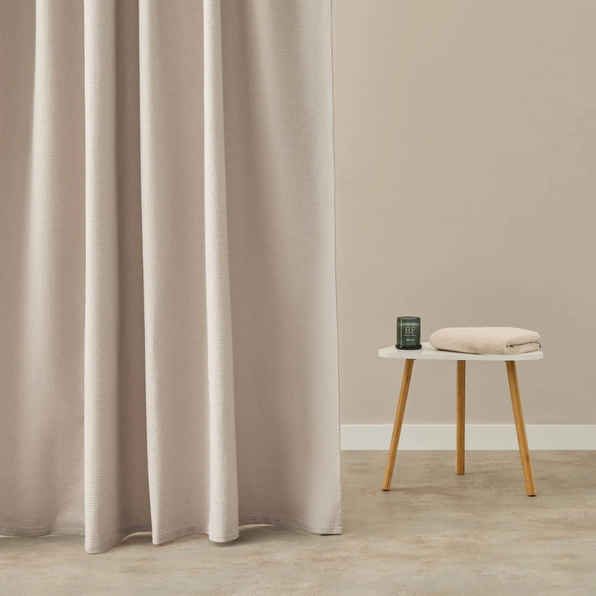 Cortina de baño pespunte decorativo Fedru