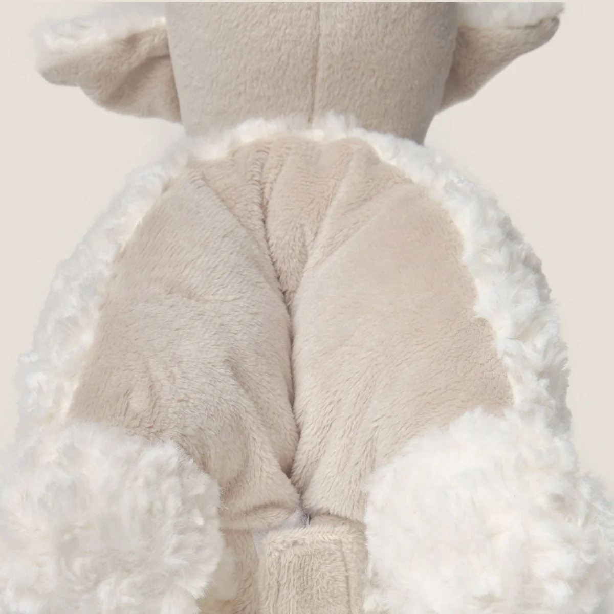 Peluche oveja convertible en cojín Peluda - Image 4