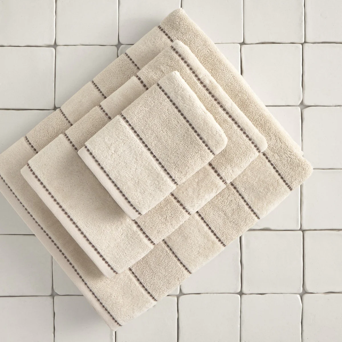 Toalla de baño algodón velour bordado rayas Meto
