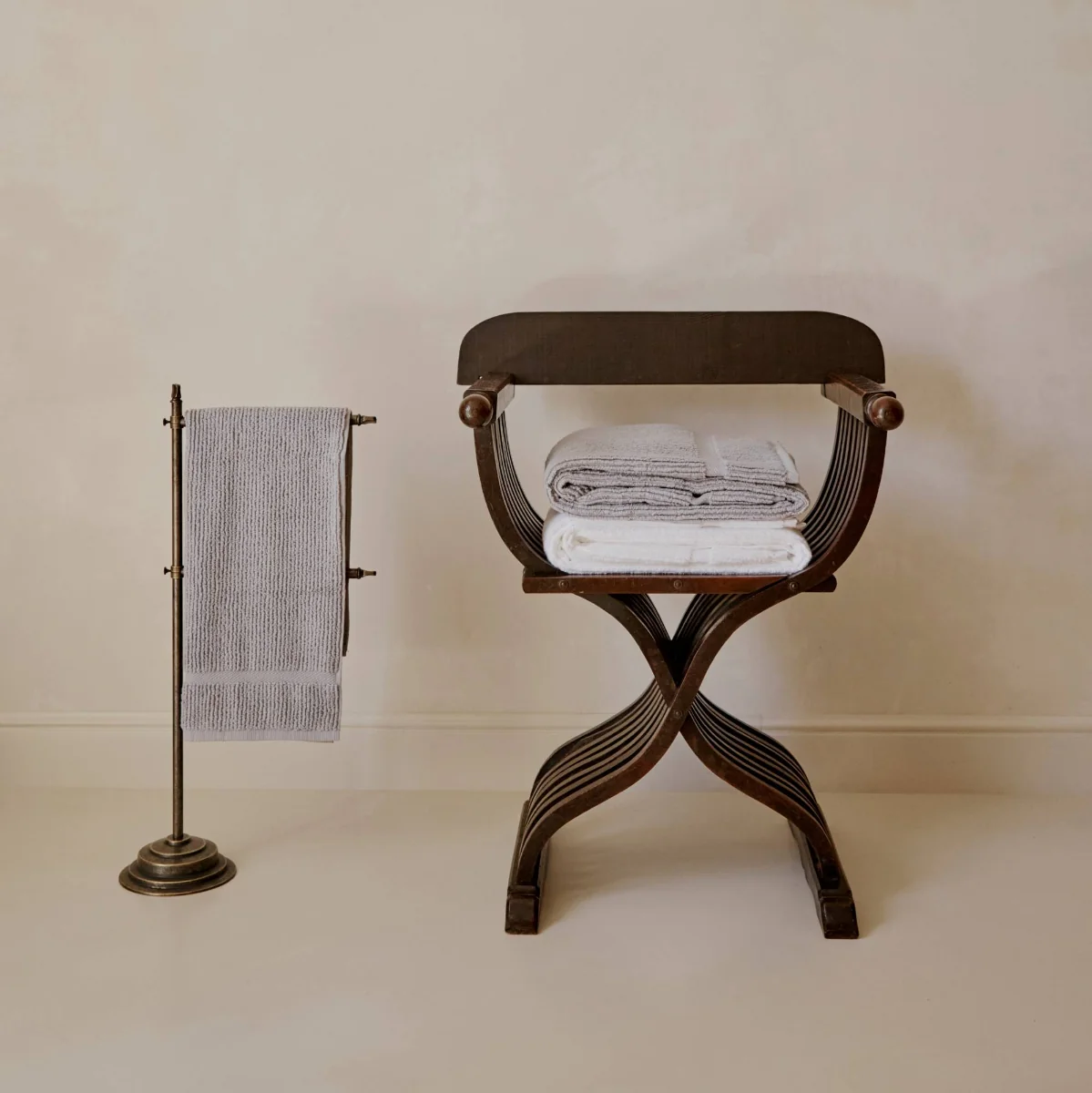 Toalla de baño algodón zero twist rizo Nero