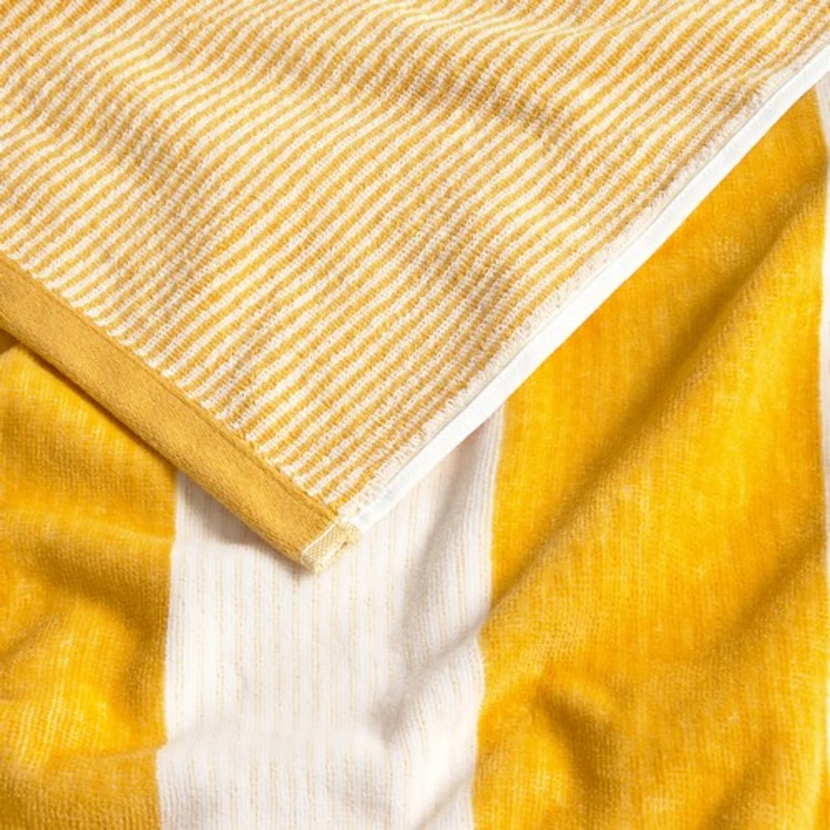 Toalla de playa reversible rizo velour rayas Baba - Image 2