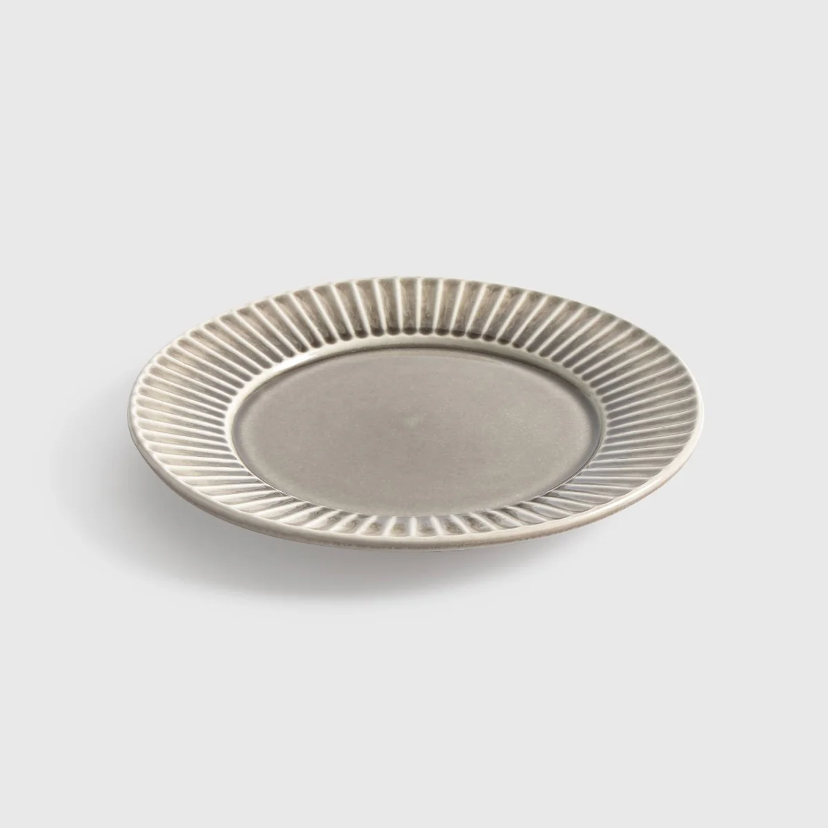 Plato llano 22cm diseño acanalado Pleatp